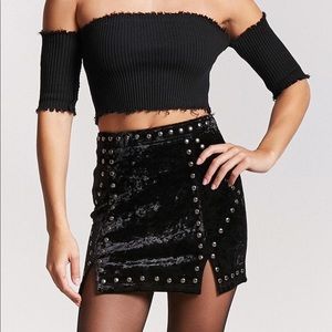 Black velvet skirt - Forever 21